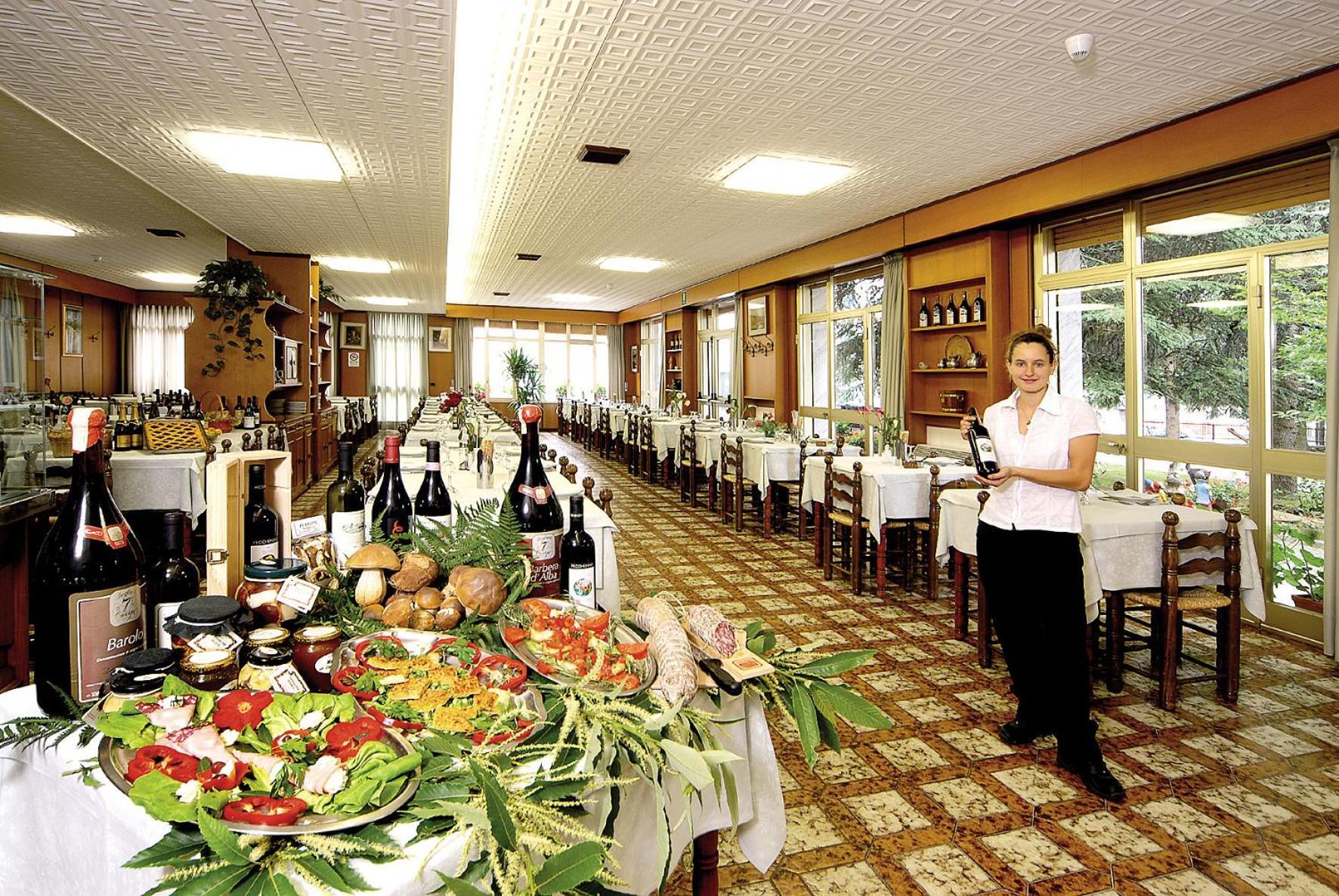 Hotel Maria Nella Bardineto ภายนอก รูปภาพ